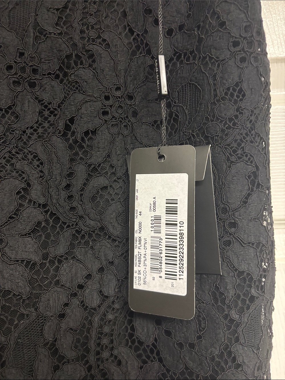 NWT Dolce & Gabanna Black Lace Midi Skirt Size 6 / EU 44 - Picture 6 of 7